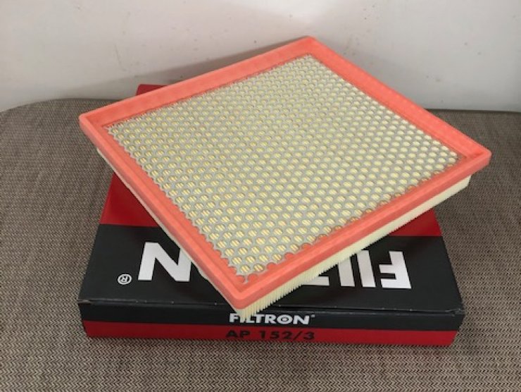 AP152/3 834647 OPEL INSIGNIA HAVA FİLTRESİ